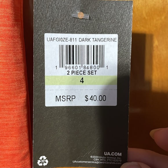 Under Armour - Picture 3 of 5